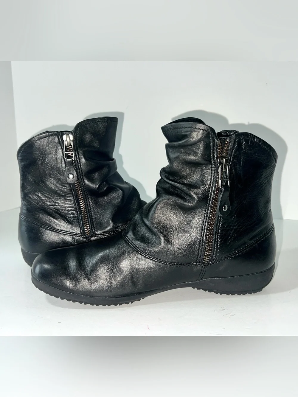 Josef Seibel Naly 24 Black Leather Ankle Boots Warm Lined Side Zip EU 38 US 7.5